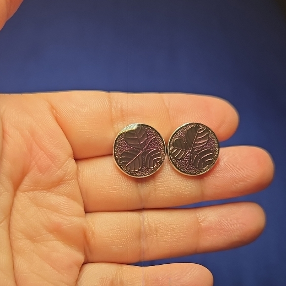 Elegant Purple and Gold Cuff Links - Picture 1 of 3
